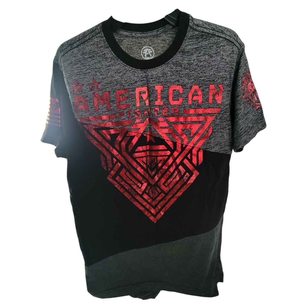 American Fighter Sz Med Men's Gray and Black T-Shirt Read Post